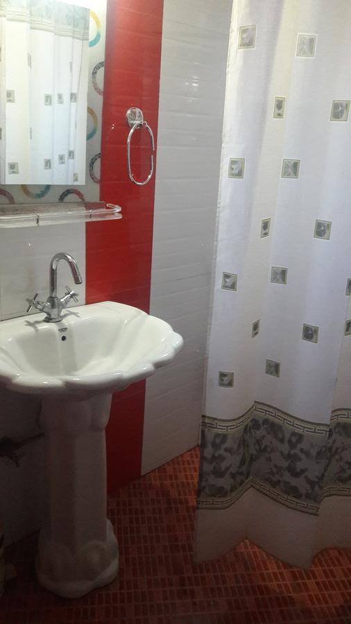 Blooming Dale Hotel Srīnagar Eksteriør billede
