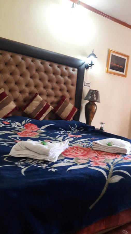 Blooming Dale Hotel Srīnagar Eksteriør billede